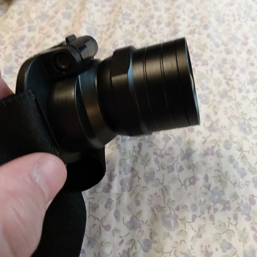 Quantum 310 Lumen Nylon Stretch Adjustable Bright lighting